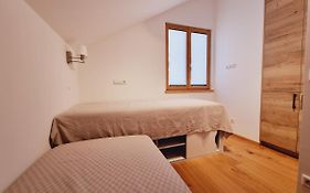 Mei-Chalet